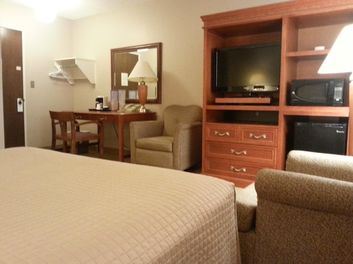 Cudworth Motor Inn Номер фото